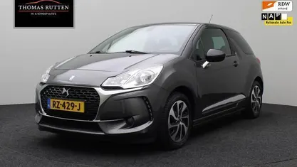 Grijs Gebruikt 2018 DS Automobiles DS3 Business Hatchback | € 10.450 (Eerlijke prijs)