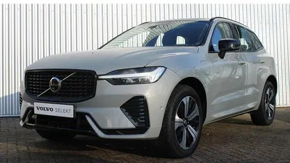 Grijs Gebruikt 2024 Volvo XC60 Plus SUV | € 52.950 (Eerlijke prijs)