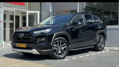 Zwart Gebruikt 2023 Toyota RAV4 Hybrid SUV | € 47.900 (Eerlijke prijs)