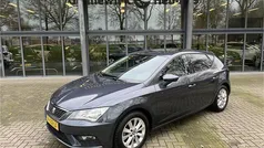 Gebruikt 2020 Seat Leon Style Hatchback | € 16.750 (Eerlijke prijs)