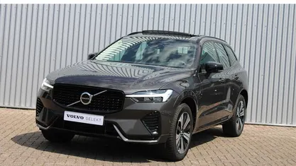 Grijs Occasion 2024 Volvo XC60 Plus SUV | € 52.950 (Super prijs)