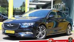 Blauw Gebruikt 2020 Opel Insignia Business Hatchback | € 24.800 (Eerlijke prijs)