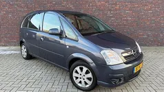 Grijs Gebruikt 2007 Opel Meriva MPV | € 2.450 (Eerlijke prijs)
