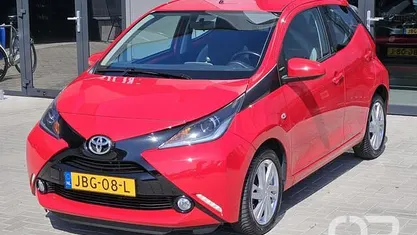Occasion 2018 Toyota Aygo X-cite Hatchback | € 12.449 (Eerlijke prijs)