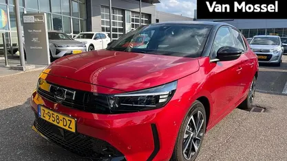 Gebruikt 2024 Opel Corsa Hatchback | € 23.940 (Eerlijke prijs)