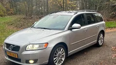 Grijs Gebruikt 2010 Volvo V50 Summum Stationwagen | € 3.750 (Goede deal)