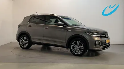 Grijs Occasion 2021 VW T-Cross Business SUV | € 19.900 (Eerlijke prijs)