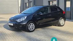 Zwart Gebruikt 2014 Kia Rio FIFA World Cup Edition Hatchback | € 5.750 (Eerlijke prijs)