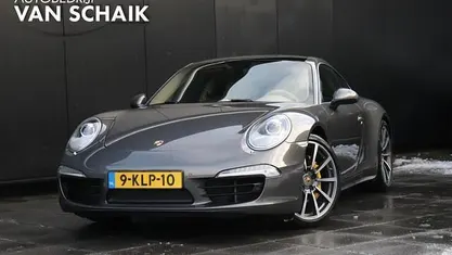Grijs (metallic) Gebruikt 2013 Porsche 911 Carrera 4S Coupé | € 69.911 (Super prijs)