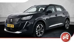Zwart Gebruikt 2020 Peugeot 2008 Allure SUV | € 19.825 (Eerlijke prijs)