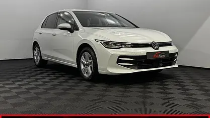 Gebruikt 2025 VW Golf VIII Business Hatchback | € 28.950 (Goede deal)