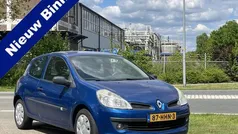 Blauw Gebruikt 2008 Renault Clio II Hatchback | € 2.450 (Eerlijke prijs)