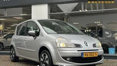 Gris platine Gebruikt 2011 Renault Grand Modus Night&Day MPV | € 6.500 (Eerlijke prijs)