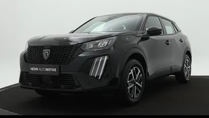 Zwart Occasion 2024 Peugeot e-2008 Active SUV | € 25.745 (Eerlijke prijs)