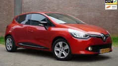 Rood Gebruikt 2016 Renault Clio IV Expression Hatchback | € 9.650 (Eerlijke prijs)