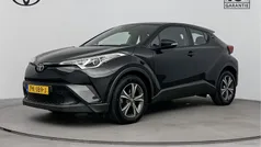 Zwart metallic Gebruikt 2017 Toyota C-HR Comfort SUV | € 16.995 (Eerlijke prijs)
