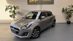 Gebruikt 2020 Suzuki Swift Style Hatchback | € 18.845 (Goede deal)