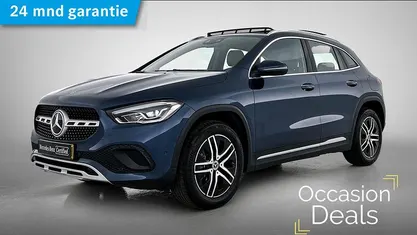 Blauw Gebruikt 2023 Mercedes GLA250 Luxury SUV | € 39.900 (Goede deal)