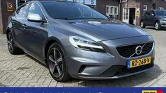 Grijs Gebruikt 2018 Volvo V40 Business Edition Stationwagen | € 13.950 (Goede deal)