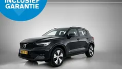 Zwart Gebruikt 2023 Volvo XC40 Plus SUV | € 42.950 (Eerlijke prijs)