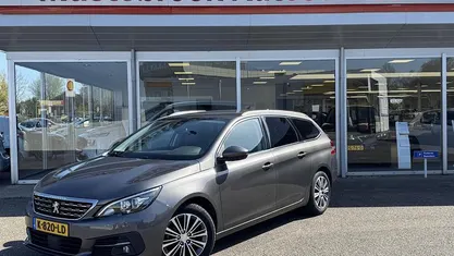 Occasion Peugeot 308 SW Allure 111 PK (81 kW) 2021 Grijs Stationwagen
