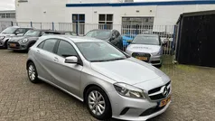 Grijs Gebruikt 2016 Mercedes A180 Ambition Hatchback | € 7.950 (Eerlijke prijs)