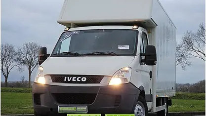 N.v.t. Gebruikt 2009 Iveco Daily Van | € 4.950 (Eerlijke prijs)