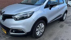 Grijs Gebruikt 2017 Renault Captur Dynamique SUV | € 6.450 (Super prijs)
