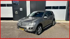 Grijs Gebruikt 2006 Mercedes 500 SUV | € 9.990 (Eerlijke prijs)