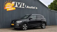 Zwart, metallic lak Gebruikt 2021 VW T-Cross R-line SUV | € 22.500 (Eerlijke prijs)