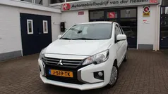 Wit Gebruikt 2020 Mitsubishi Space Star Hatchback | € 8.950 (Eerlijke prijs)