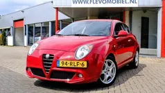 Rood Gebruikt 2011 Alfa Romeo MiTo Hatchback | € 5.250 (Eerlijke prijs)