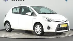 Gebruikt 2014 Toyota Yaris Hybrid Hatchback | € 10.450 (Eerlijke prijs)