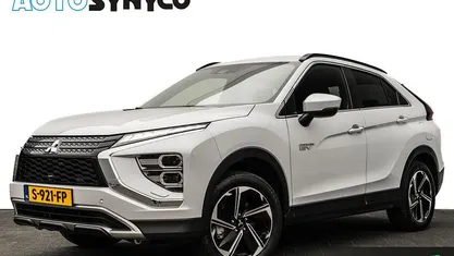 Wit Occasion 2023 Mitsubishi Eclipse Cross Intense+ SUV | € 23.850 (Goede deal)