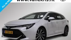 Wit Gebruikt 2022 Toyota Corolla Stationwagen | € 24.500 (Eerlijke prijs)