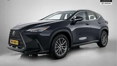 Zwart Gebruikt 2024 Lexus NX350h Luxury Line SUV | € 54.995 (Eerlijke prijs)