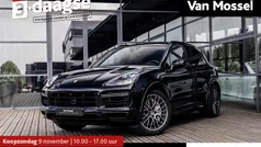 Zwart Gebruikt 2018 Porsche Cayenne Turbo SUV | € 79.900 (Goede deal)