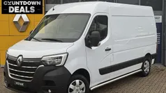 Wit Gebruikt 2023 Renault Master Van | € 22.057 (Eerlijke prijs)