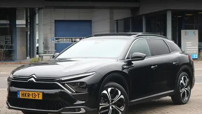 Zwart Occasion 2023 Citroën C5 X Shine Stationwagen | € 28.885 (Eerlijke prijs)