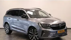 Gebruikt 2024 Renault Espace Iconic MPV | € 44.950 (Eerlijke prijs)