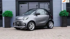 Gebruikt 2021 Smart ForTwo Electric Drive Cabriolet | € 14.895 (Eerlijke prijs)
