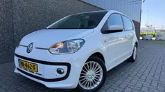 Gebruikt 2015 VW up! high up! Hatchback | € 7.495 (Eerlijke prijs)