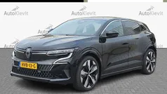 Zwart Gebruikt 2025 Renault Megane E-Tech Komfort Hatchback | € 33.950 (Eerlijke prijs)