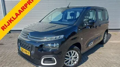 Gebruikt 2021 Citroën Berlingo Live MPV | € 23.888 (Eerlijke prijs)