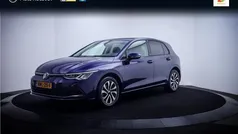 Gebruikt 2022 VW Golf VIII Business Hatchback | € 25.750 (Eerlijke prijs)