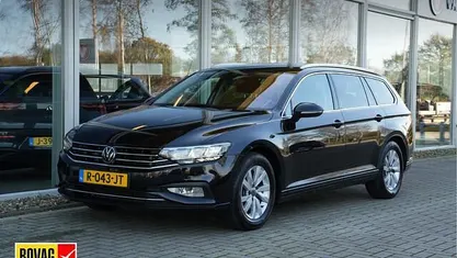Gebruikt 2022 VW Passat Business Stationwagen | € 24.950 (Eerlijke prijs)