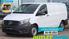 Wit Gebruikt 2023 Mercedes Vito MPV | € 27.945 (Goede deal)