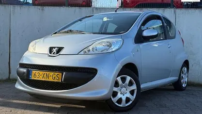 Occasion 2007 Peugeot 107 Hatchback | € 1.999 (Eerlijke prijs)
