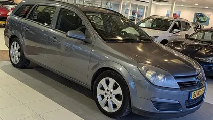 Gebruikt 2005 Opel Astra Enjoy Stationwagen | € 1.244 (Eerlijke prijs)