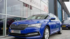 Blauw Gebruikt 2020 Skoda Superb Business Line Stationwagen | € 24.950 (Super prijs)